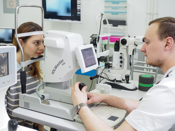 Обследование перед лазерной коррекции зрения у доктора Жукова Константина Петровича